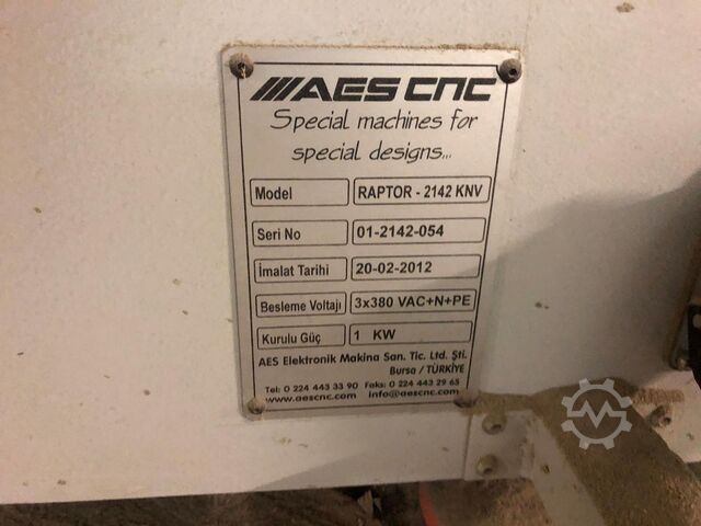 Bearbeitungszentrum mit Durchlauf AES RAPTOR 2142