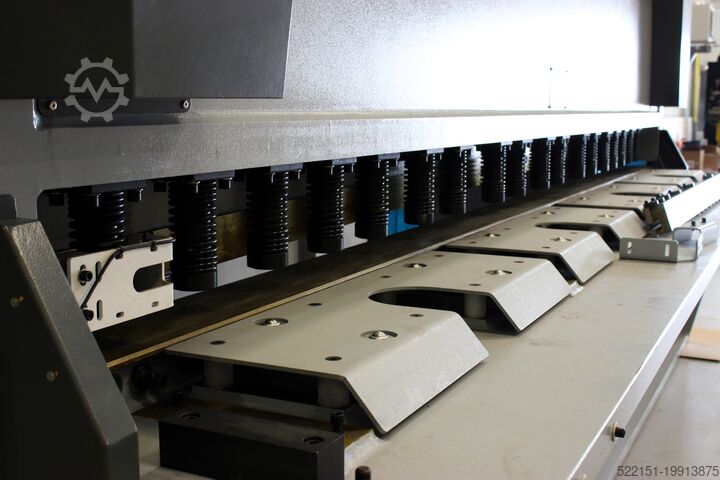 Press brake ACCURL MS8-13X4000