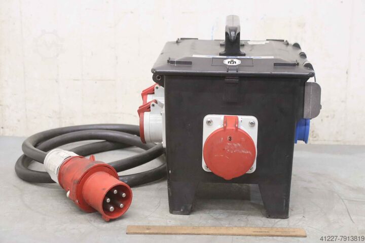 Socket distributor Bals 524446
