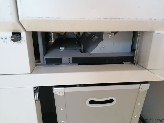 Paper cutting machine Duplo Docucutter DC-545 HC