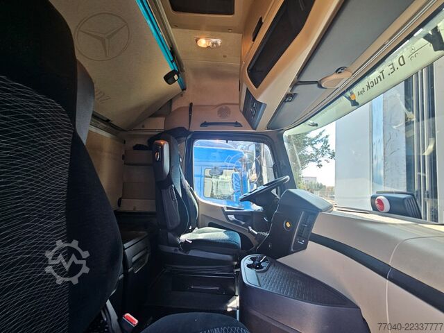 Standard tractor unit Mercedes-Benz Actros 1851 LS