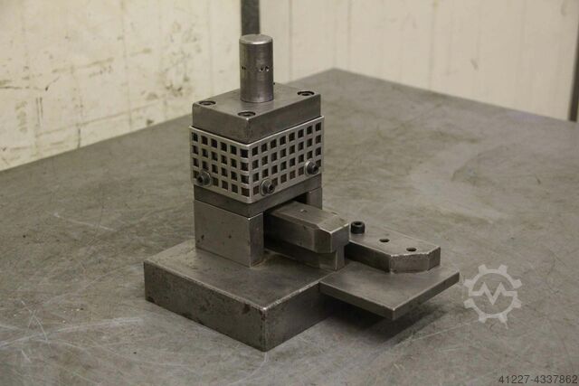 Punching tool 10.5 x 23.5 mm unbekannt für U Profil