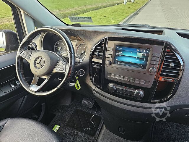 Hochdachkombi MERCEDES-BENZ VITO 116 L2 LED Navi!