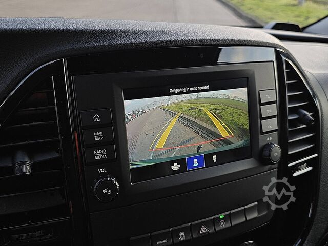 Hochdachkombi MERCEDES-BENZ VITO 116 L2 LED Navi!