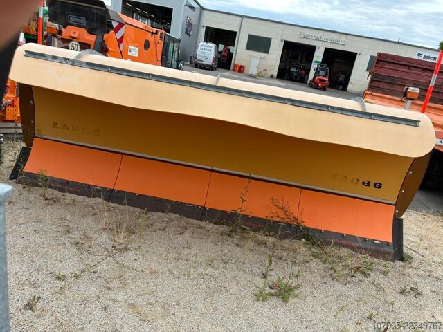 Public utility vehicle  Zaugg Schneepflug Vario 4-360-4-45