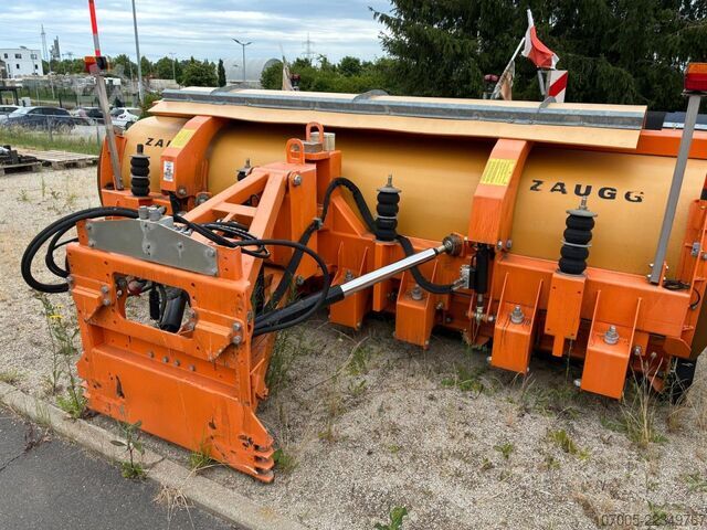 Public utility vehicle  Zaugg Schneepflug Vario 4-360-4-45
