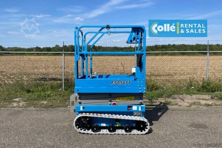 Scherenhebebühne Fronteq FS0507T Tracked Scissor Lift | 2025