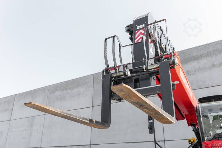 Teleskoplader Manitou MRT 3570 360 210 Y