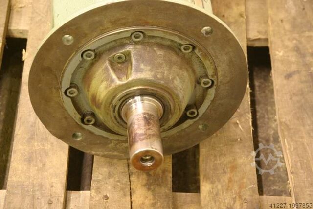 Gleichstrom Getriebemotor SEW-EURODRIVE RF83/GSV132.2LL/V/B