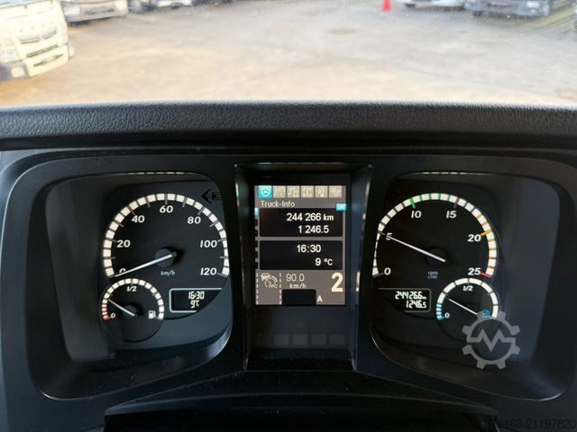 LKW mit Getränkeaufbau MERCEDES-BENZ ANTOS 2533 L Getränkekoffer 8,20 m LBW 2 T*LENK