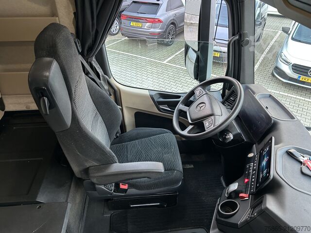 Standard-SZM Mercedes-Benz Actros 1845 Gigaspace / Tacho V2 / Blower - PTO...