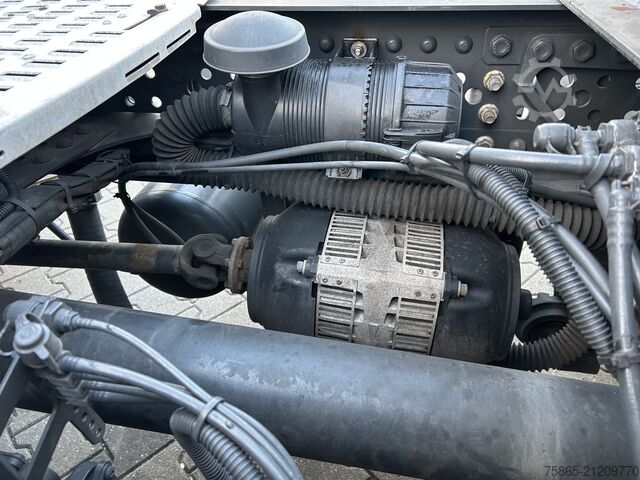 Standard-SZM Mercedes-Benz Actros 1845 Gigaspace / Tacho V2 / Blower - PTO...