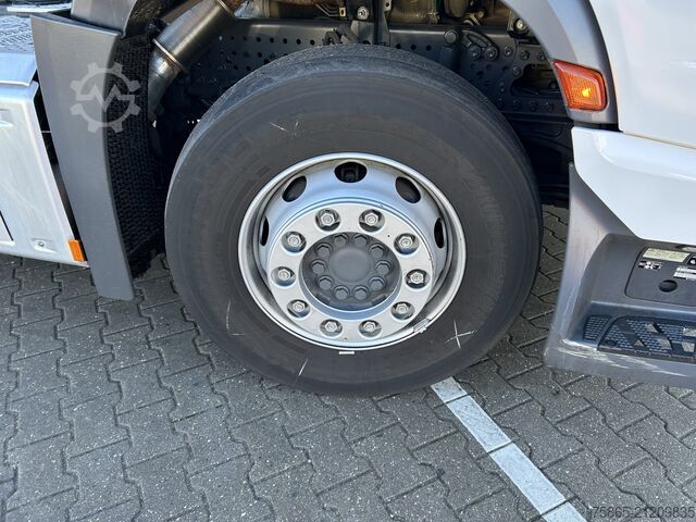 Standard-SZM Mercedes-Benz Actros 2542 Gigaspace / 199 dkm / 6x2 / NL Truc...