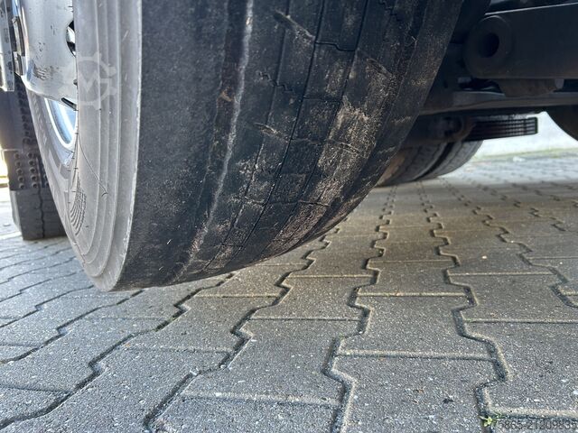 Standard-SZM Mercedes-Benz Actros 2542 Gigaspace / 199 dkm / 6x2 / NL Truc...