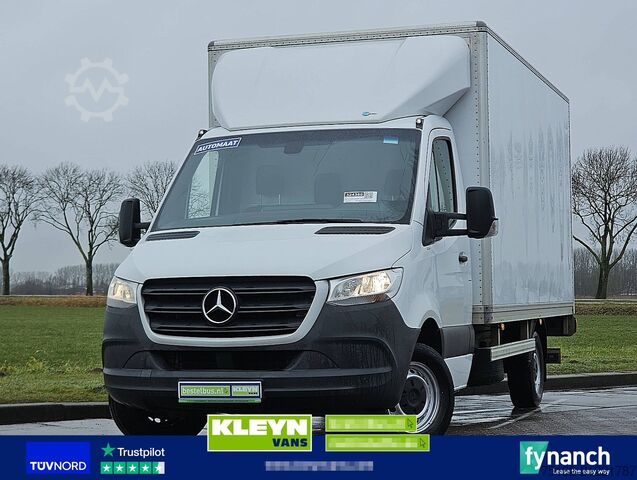 Koffer MERCEDES-BENZ SPRINTER 317 Bakwagen Laadklep!