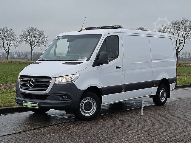 Hochdachkombi MERCEDES-BENZ SPRINTER 314 L2H1 RWD Navi