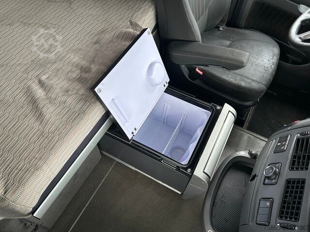 Standard-SZM DAF XF 480 FT Super Space Cab / 498 dkm / 2 Tanks /...