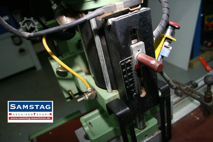Lochreihenbohrmaschine Ganner Gannomat Typ 109
