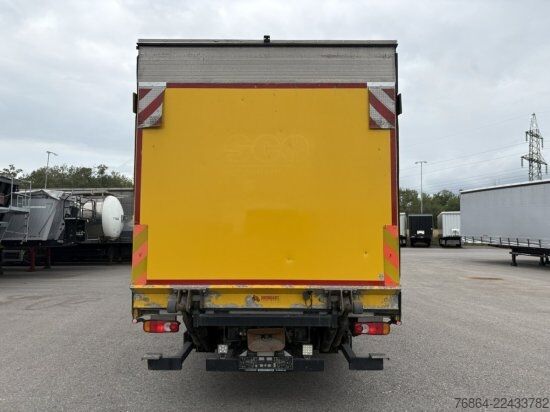 LKW mit Pritsche & Plane RENAULT D16 PLANE, LBW, E6,