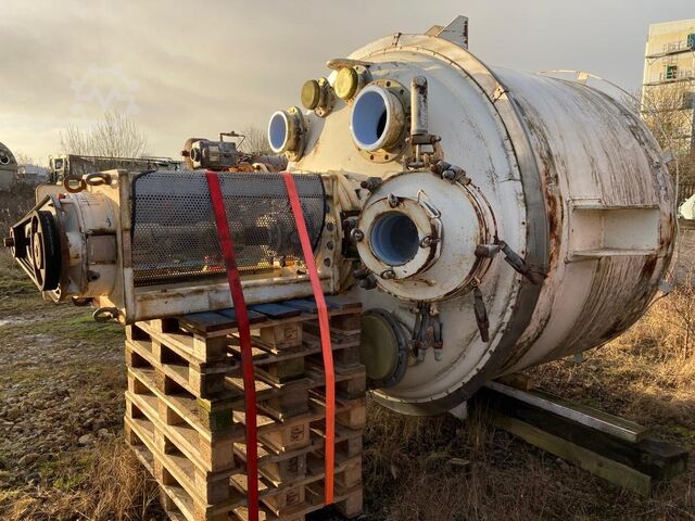 5,000 Litre Pfaudler Model BE5000 Vertical Glass Lined Reactor Pfaudler BE5000