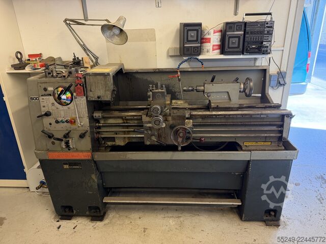 Center lathe Colchester Master 2500