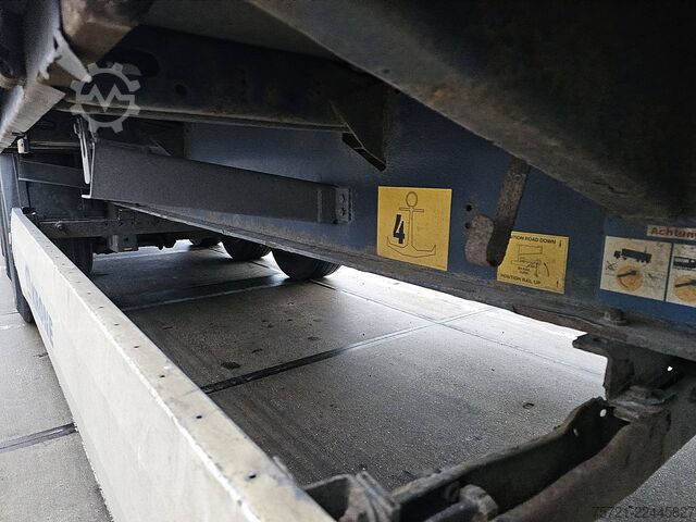 Sliding tarpaulins KRONE N/A