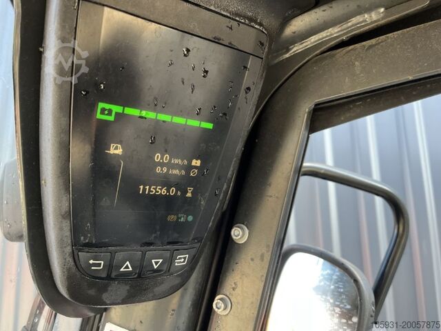Electric 3-wheel forklift Linde E15-02