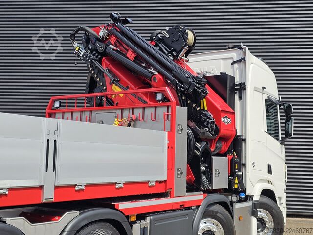 Standard-SZM Scania R590 V8 8x2 / HMF 9520 CRANE - JIB - WINCH / TR...