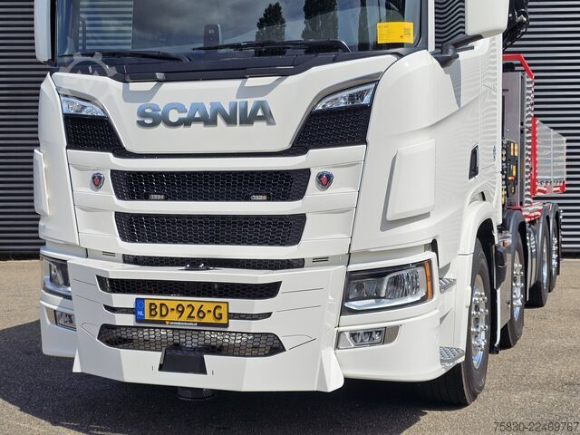 Standard-SZM Scania R590 V8 8x2 / HMF 9520 CRANE - JIB - WINCH / TR...