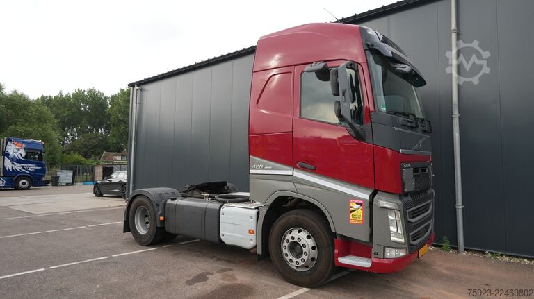Hazardous substances Volvo FH 420 ADR tractor unit
