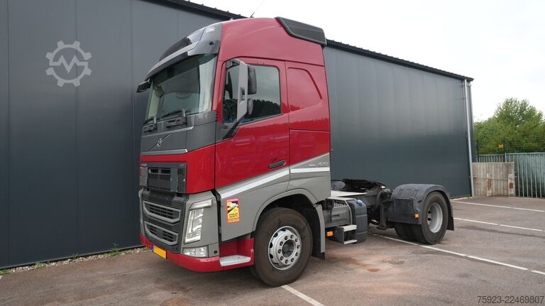 Hazardous substances Volvo FH 420 ADR tractor unit