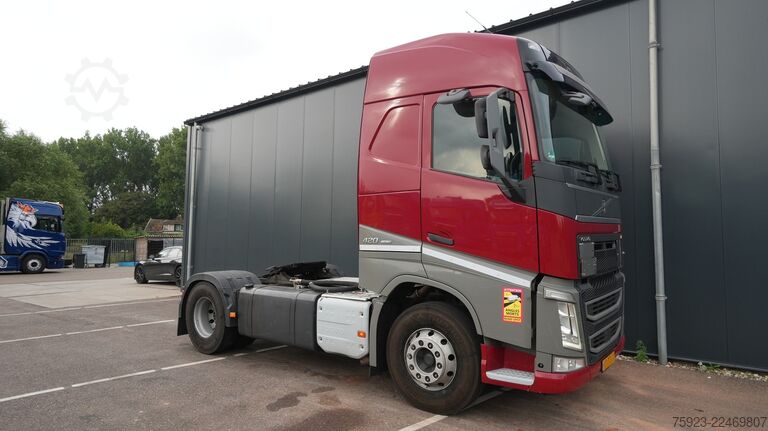 Hazardous substances Volvo FH 420 ADR tractor unit