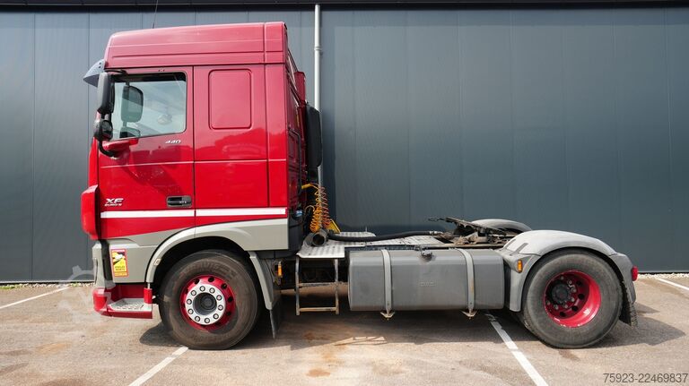Hazardous substances DAF XF 440 ADR tractor unit