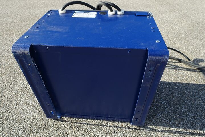 Battery charger Tricom Futur HF 80V 110A