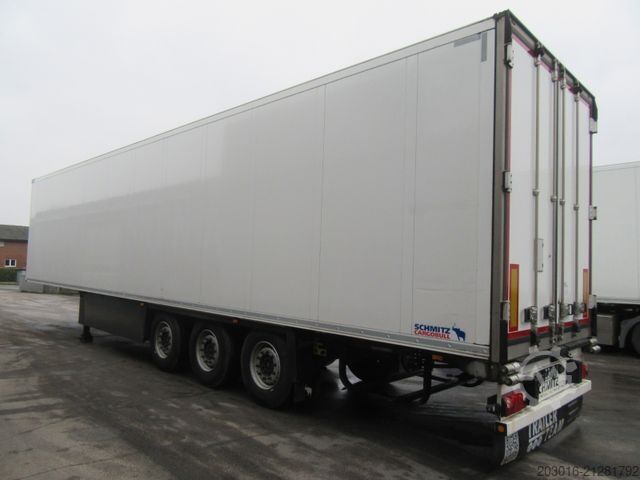 Reefer semitrailer SCHMITZ CARGOBULL Tiefkühler Doppelstock Palettenkasten Achslift
