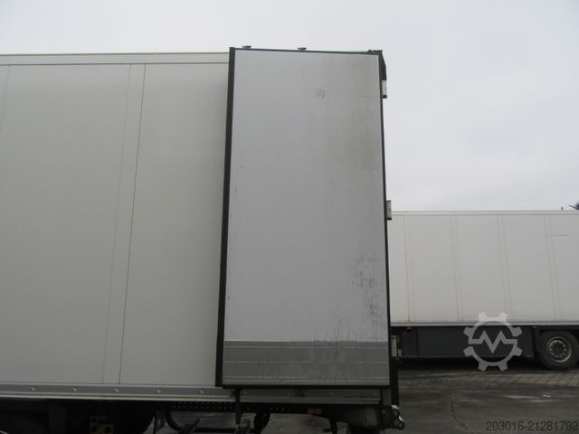 Reefer semitrailer SCHMITZ CARGOBULL Tiefkühler Doppelstock Palettenkasten Achslift