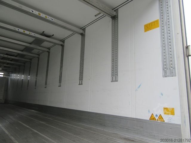 Reefer semitrailer SCHMITZ CARGOBULL Tiefkühler Doppelstock Palettenkasten Achslift