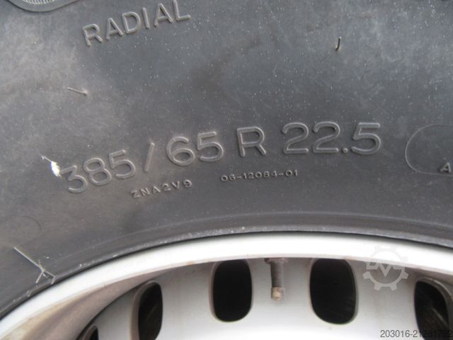 Reefer semitrailer SCHMITZ CARGOBULL Tiefkühler Doppelstock Palettenkasten Achslift