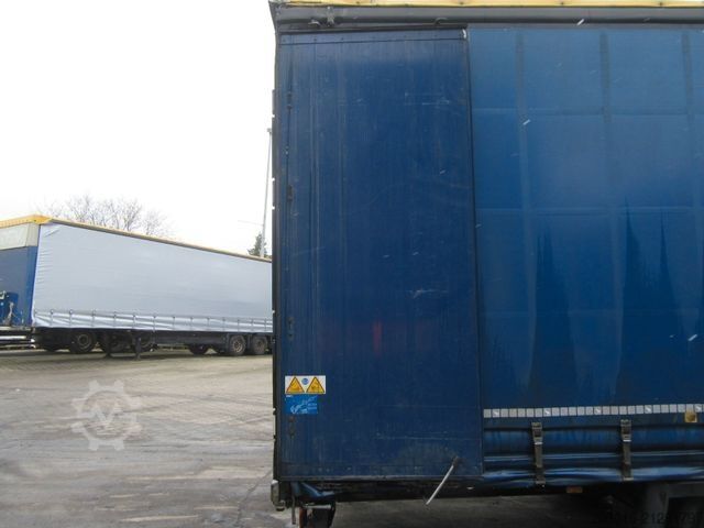 Open semitrailer with tarp SCHMITZ CARGOBULL Mega Varios 80% Bremse / 60% Reifen