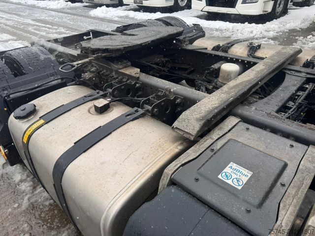 Volumen SZM VOLVO FH 460 * FLACHDACH * VOLUMEN * 1. HAND * TOP *