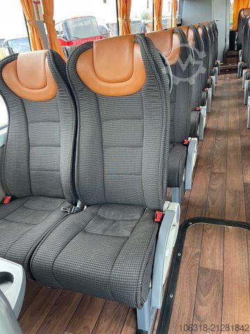 Reisebus TEMSA MD 9  /  Midibus  /  9,5 m  /  wie neu