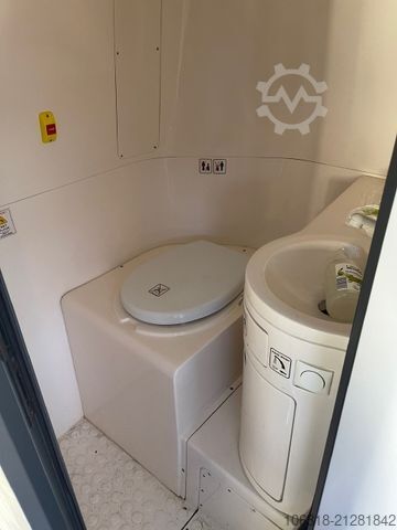 Reisebus TEMSA MD 9  /  Midibus  /  9,5 m  /  wie neu