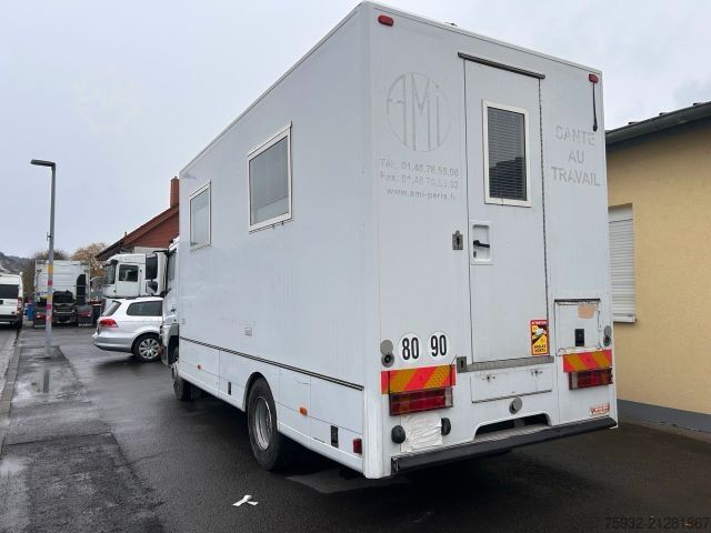 Box van MERCEDES-BENZ Atego 816 R - Koffer, Arztpraxis, Eventfahrzeug