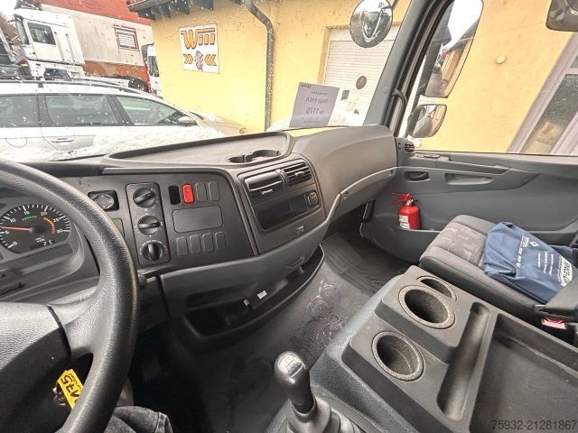 Box van MERCEDES-BENZ Atego 816 R - Koffer, Arztpraxis, Eventfahrzeug