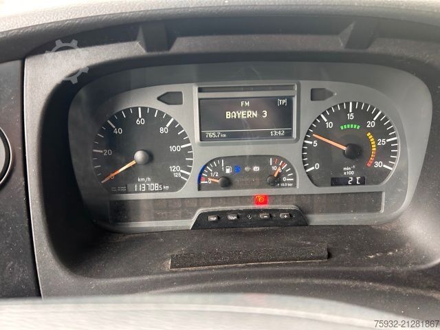 Box van MERCEDES-BENZ Atego 816 R - Koffer, Arztpraxis, Eventfahrzeug