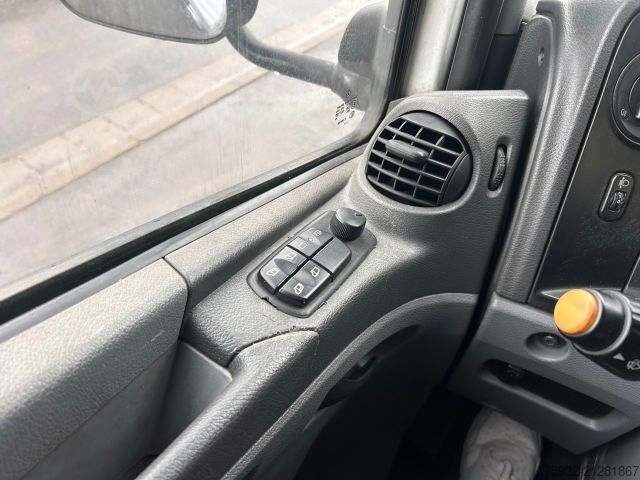 Box van MERCEDES-BENZ Atego 816 R - Koffer, Arztpraxis, Eventfahrzeug