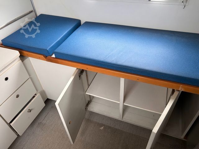 Box van MERCEDES-BENZ Atego 816 R - Koffer, Arztpraxis, Eventfahrzeug