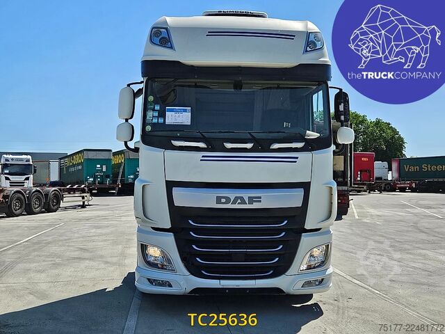 Chassis with cab DAF XF 440