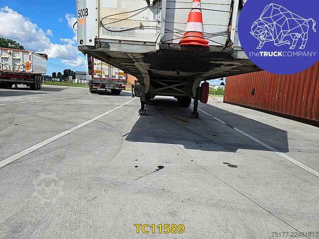 Sliding tarpaulins Schmitz Cargobull 