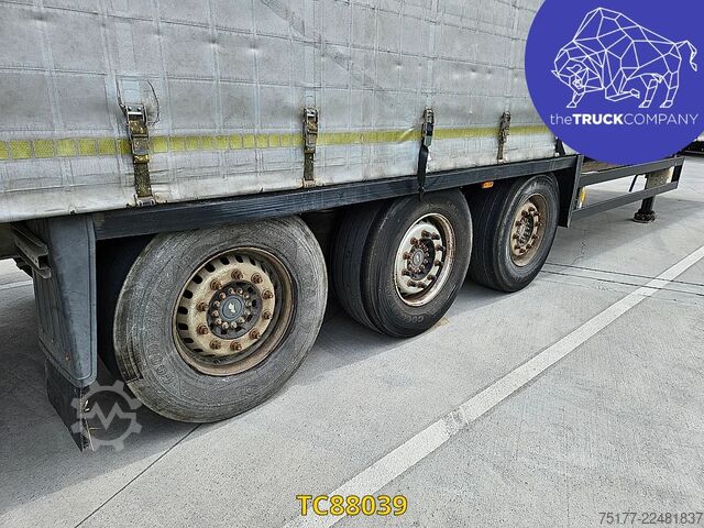 Sliding tarpaulins Schmitz Cargobull 